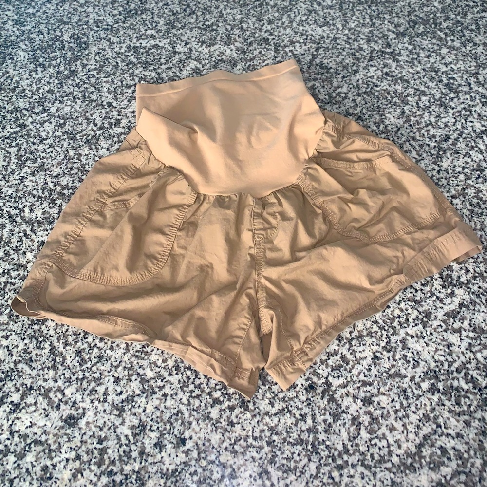 Mother hood maternity khaki shorts